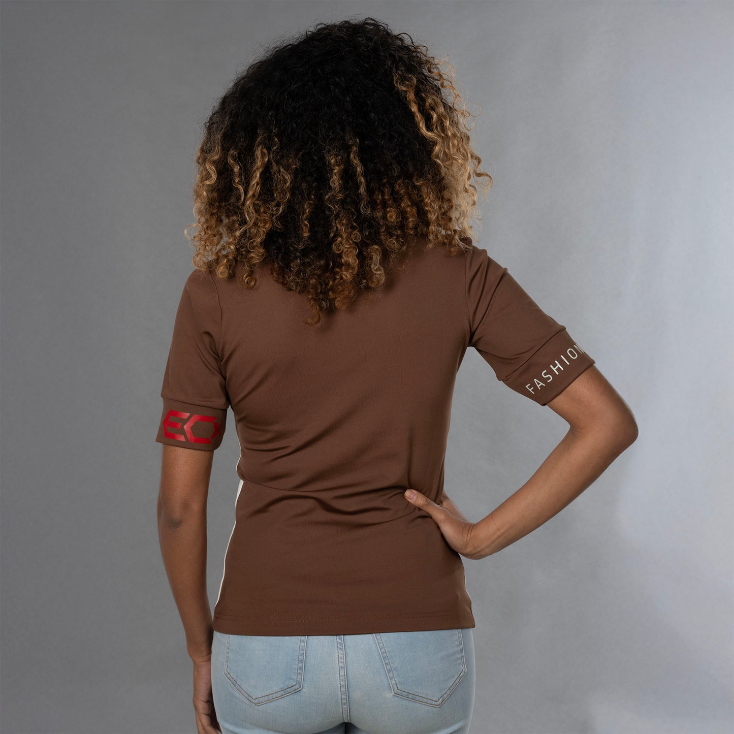 Women Shirt short sleeve Letters offwhite/bruin